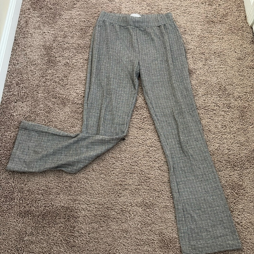 Urban Outfitters Pants in size small